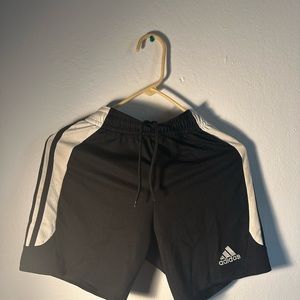 Mens Adidas Clima 365 Shorts (Size S)